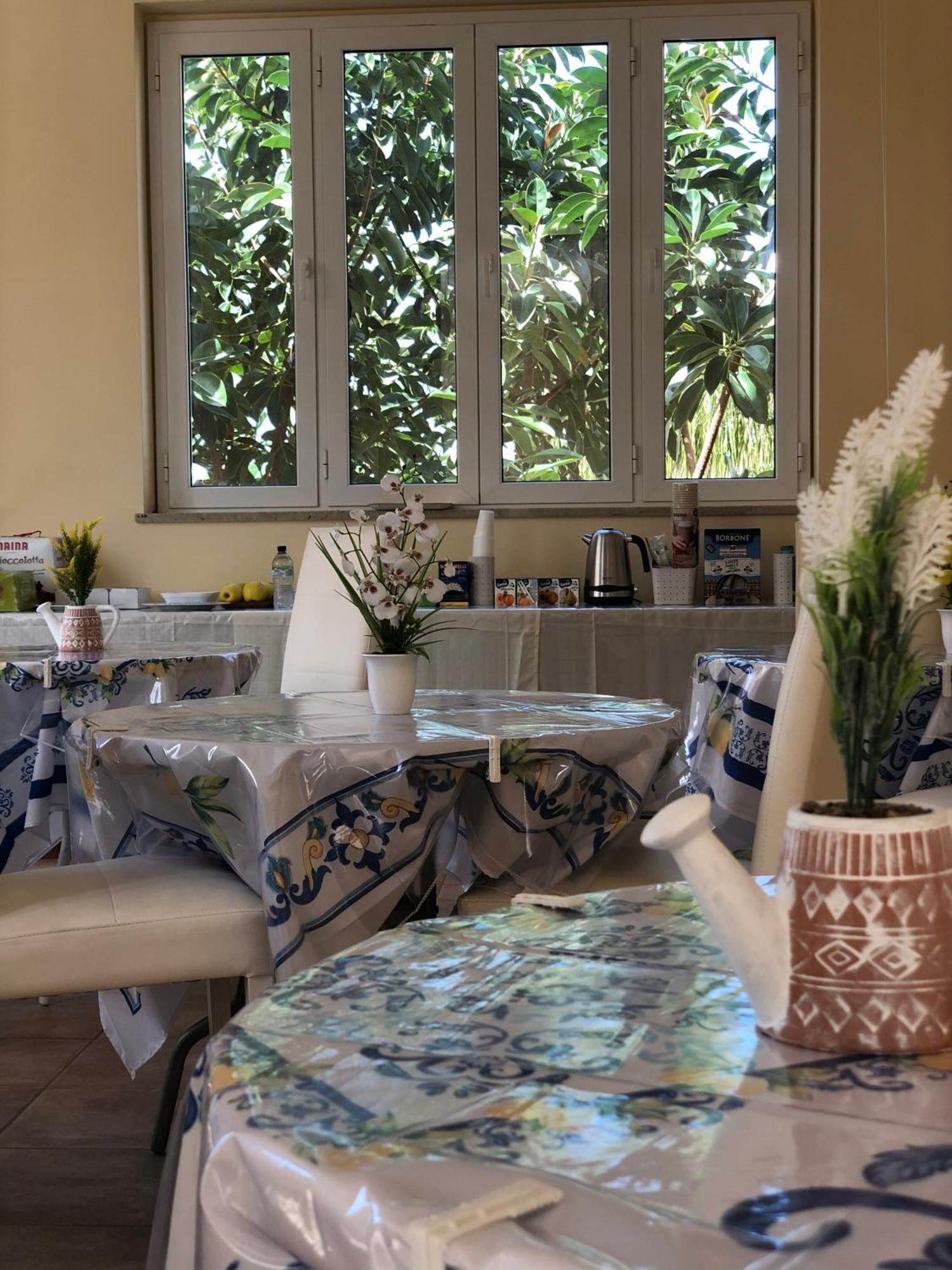 Thalassa Suite & Spa レッジョ・ディ・カラブリア エクステリア 写真